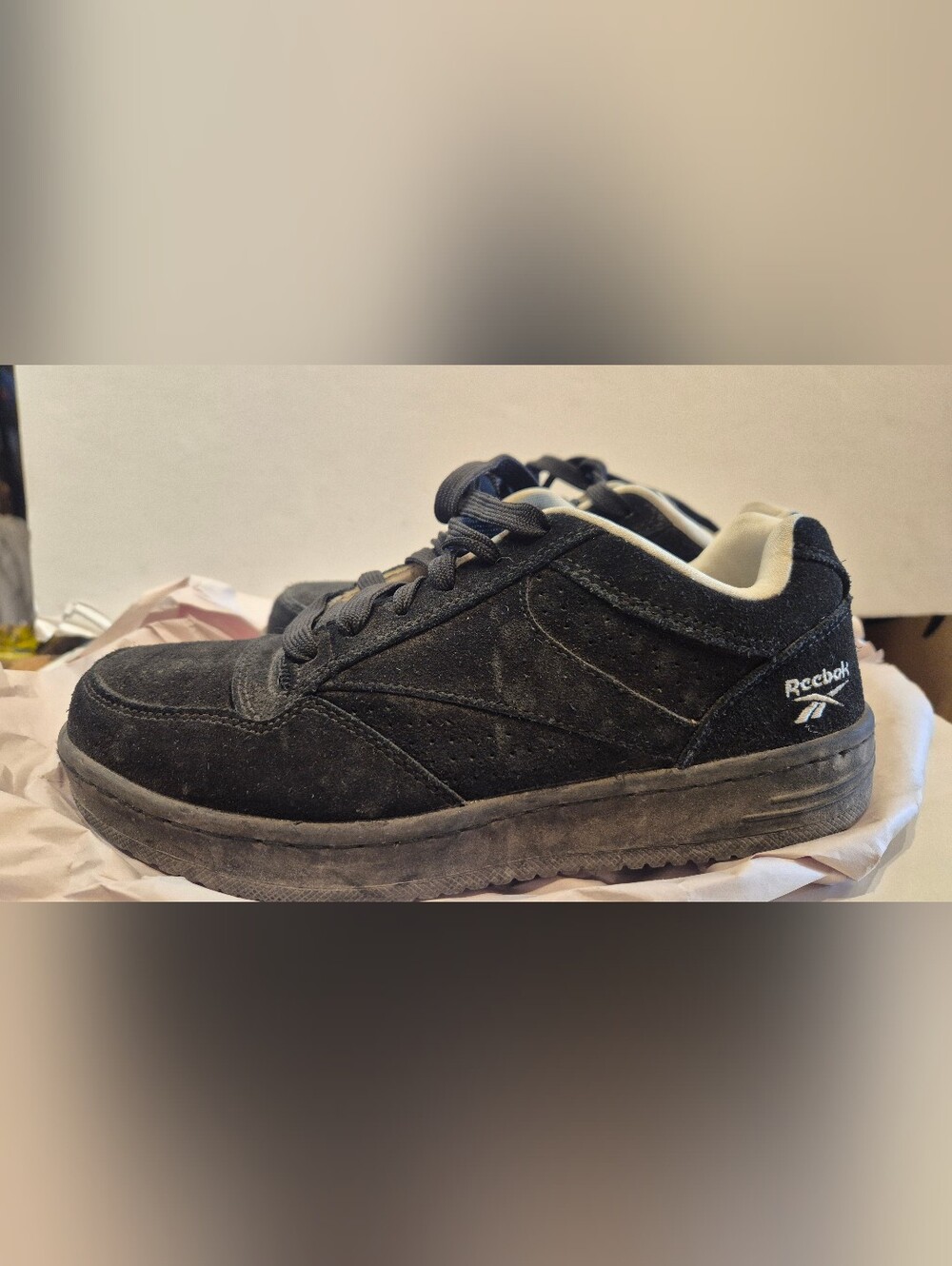Reebok Steel Toe Shoes Mens Size 7.5 Mens (P63)